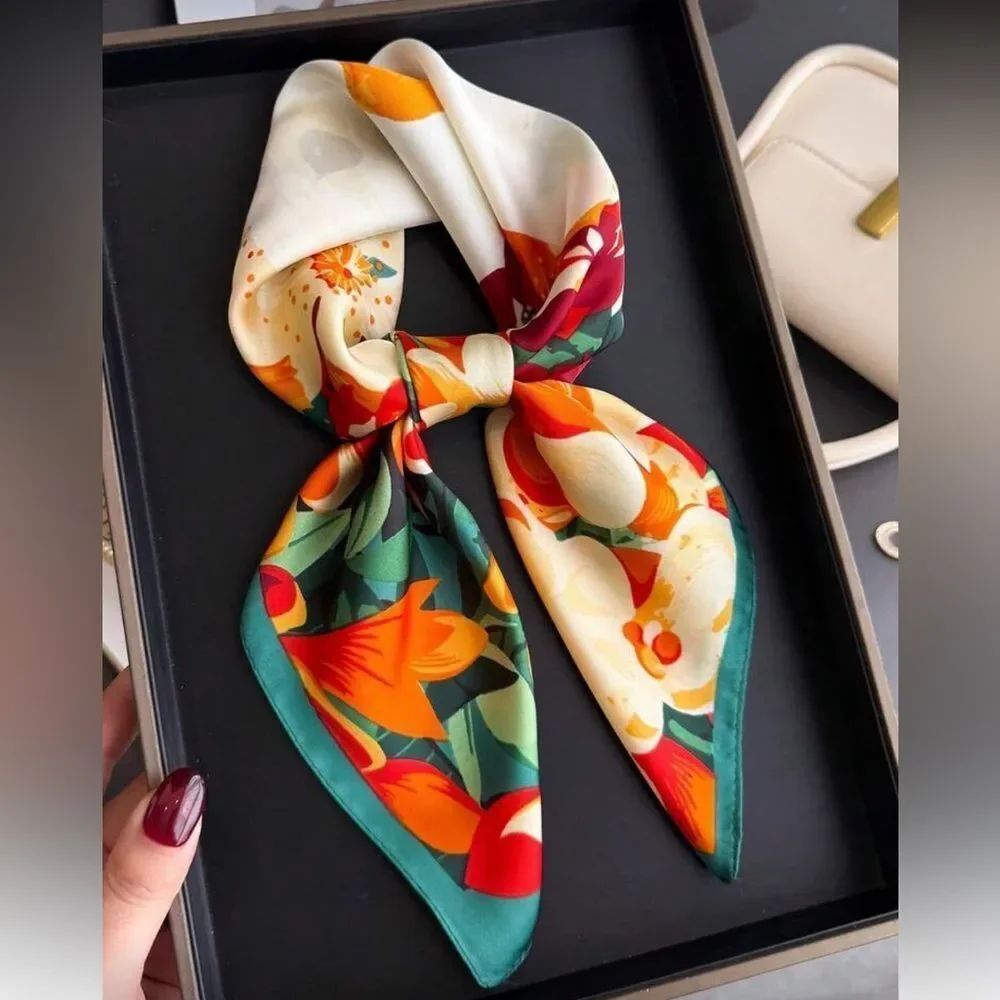 Rabbit Floral Scarf N1384